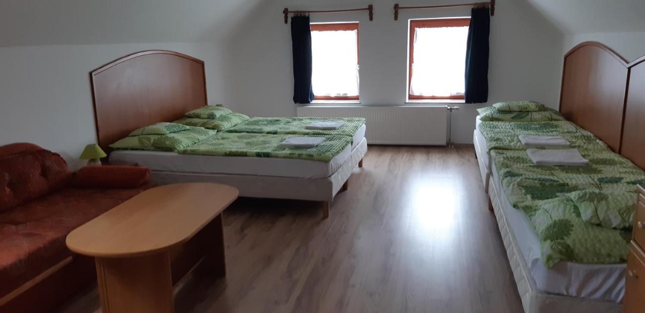 Borgaleria Hotell Tokaj Exteriör bild